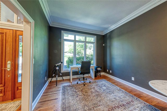 217 Pine Grove Ct, Marshall, PA 15005