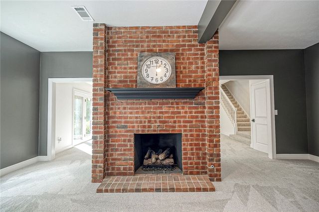 217 Pine Grove Ct, Marshall, PA 15005