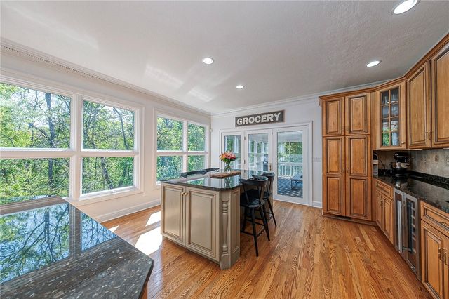 217 Pine Grove Ct, Marshall, PA 15005