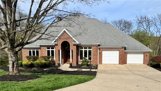217 Pine Grove Ct, Marshall, PA 15005