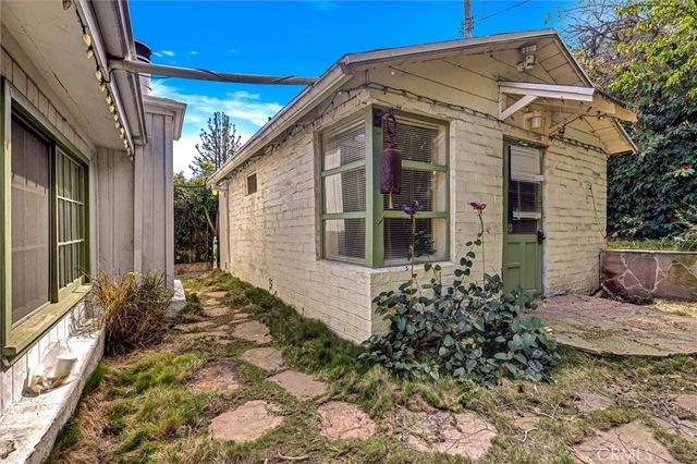 3035 Malcolm, Los Angeles, CA 90034