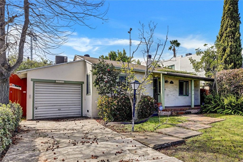 3035 Malcolm, Los Angeles, CA 90034