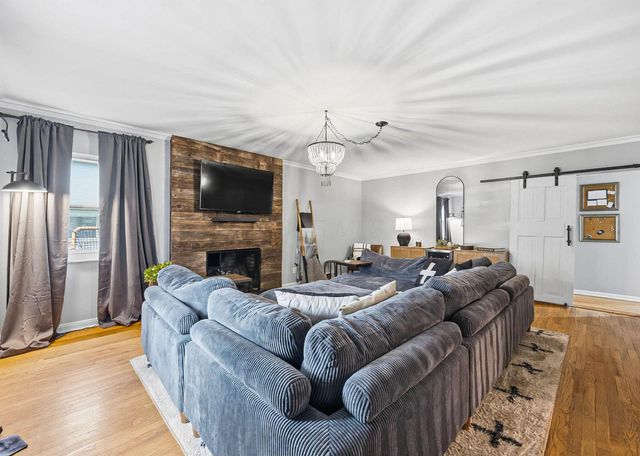 2808 E Broad Street, Bexley, OH 43209