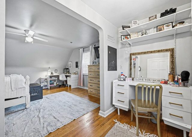 2808 E Broad Street, Bexley, OH 43209