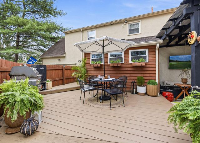 2808 E Broad Street, Bexley, OH 43209