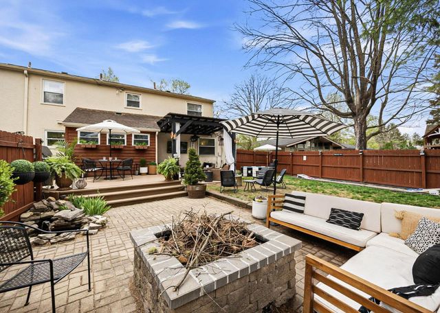 2808 E Broad Street, Bexley, OH 43209