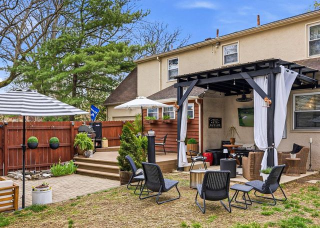 2808 E Broad Street, Bexley, OH 43209