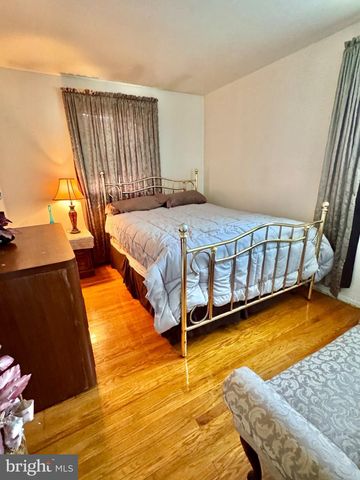 711 APPLETREE CT, Claymont, DE 19703