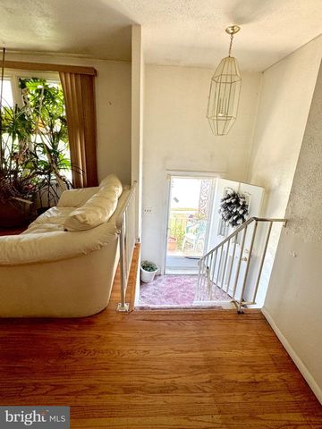 711 APPLETREE CT, Claymont, DE 19703