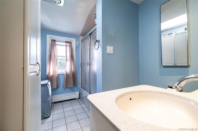 12 Link Lane, Hicksville, NY 11801