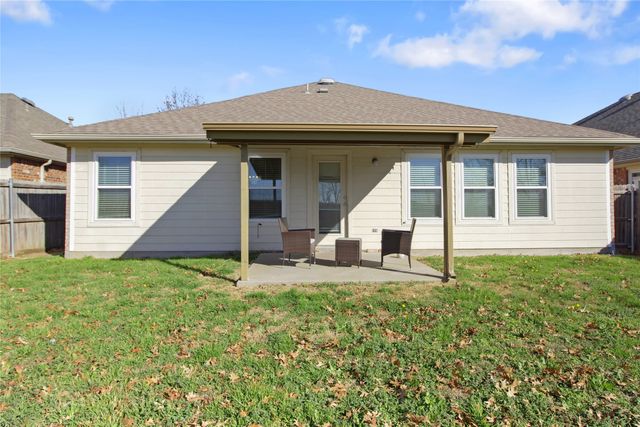 604 Brookbank Drive, Crowley, TX 76036