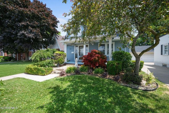 5020 Ottawa River Road, Toledo, OH 43611