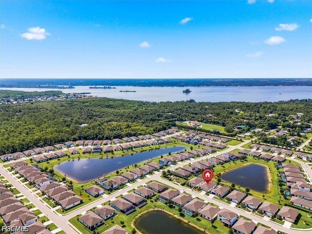 10761 Firebush CIR, North Fort Myers, FL 33917