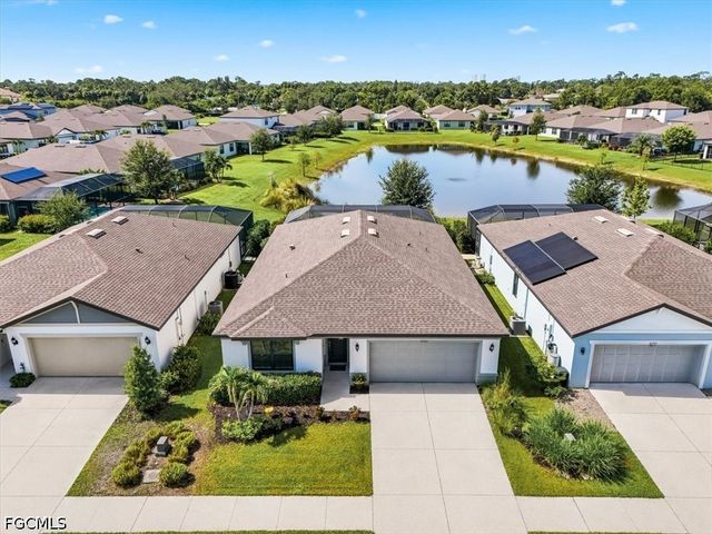 10761 Firebush CIR, North Fort Myers, FL 33917
