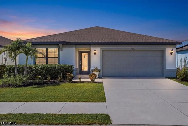10761 Firebush CIR, North Fort Myers, FL 33917