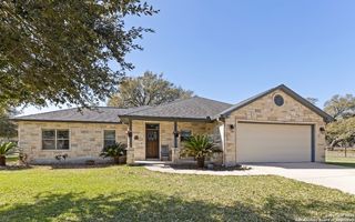 274 & 290 CR 7611, Devine, TX 78016
