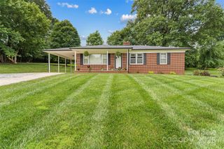 2777 Pax Hill Road, Morganton, NC 28655
