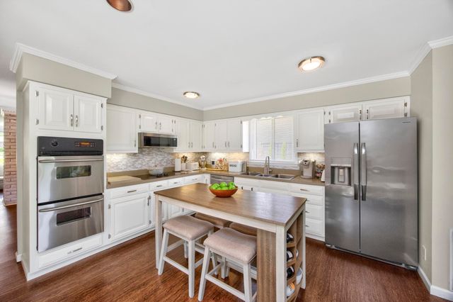 114 Fairways Dr, Hendersonville, TN 37075