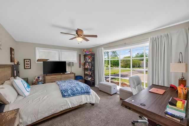 114 Fairways Dr, Hendersonville, TN 37075