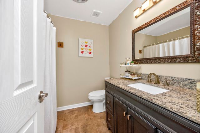 114 Fairways Dr, Hendersonville, TN 37075