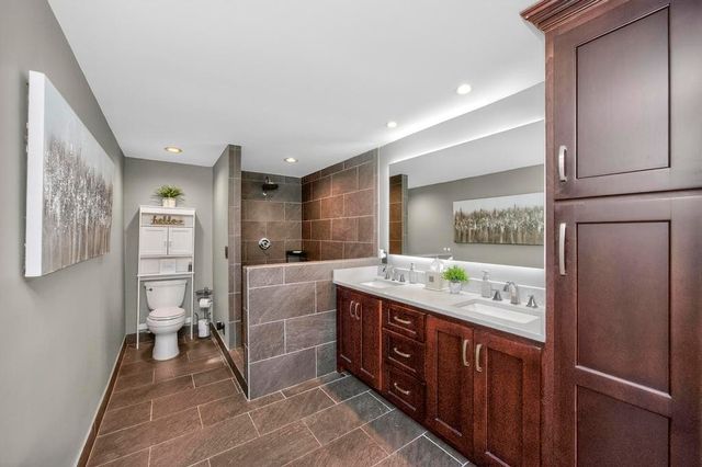 114 Fairways Dr, Hendersonville, TN 37075