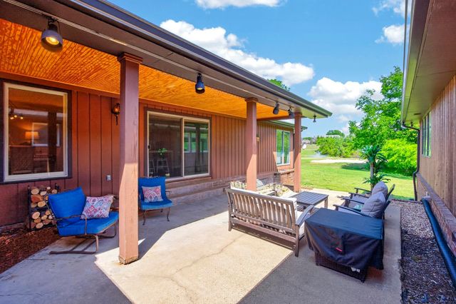 114 Fairways Dr, Hendersonville, TN 37075