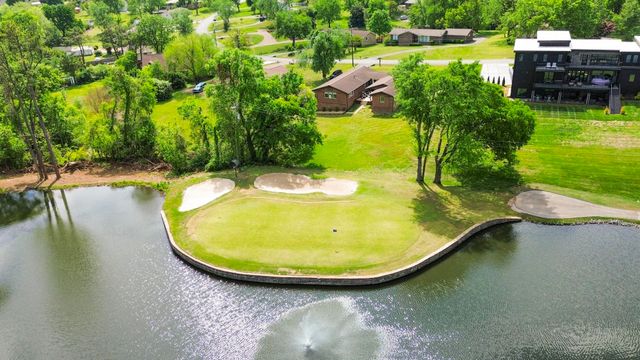 114 Fairways Dr, Hendersonville, TN 37075