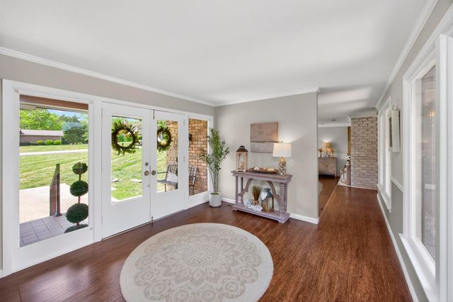 114 Fairways Dr, Hendersonville, TN 37075