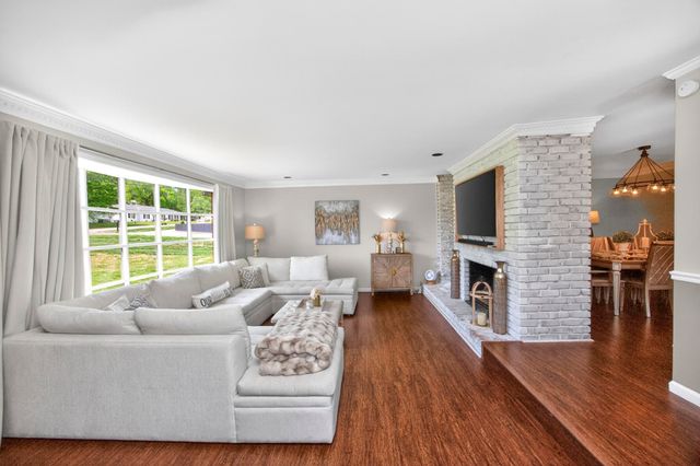 114 Fairways Dr, Hendersonville, TN 37075