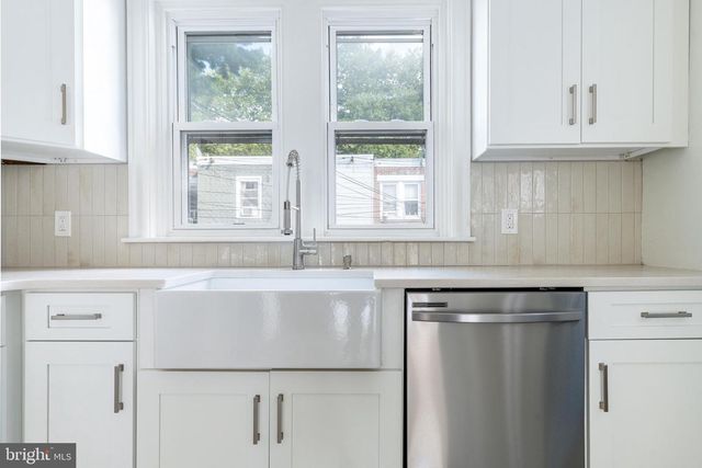 5445 AKRON ST, Philadelphia, PA 19124