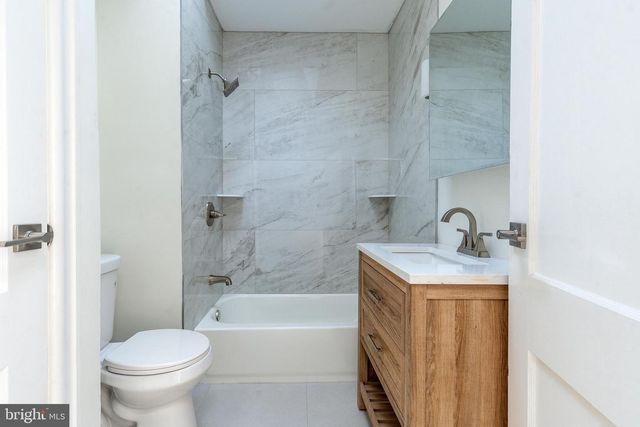5445 AKRON ST, Philadelphia, PA 19124