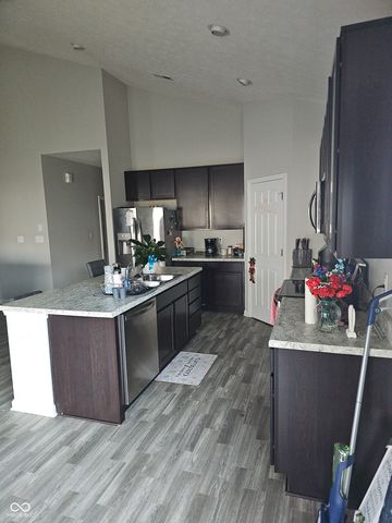 4411 Ringstead Way, Indianapolis, IN 46235