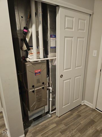 4411 Ringstead Way, Indianapolis, IN 46235