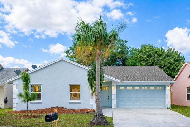 5213 Blueberry Hill Avenue, Lake Worth, FL 33463