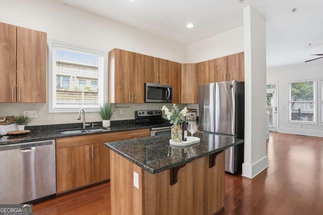 745 Fountainhead Lane NE 111, Atlanta, GA 30324