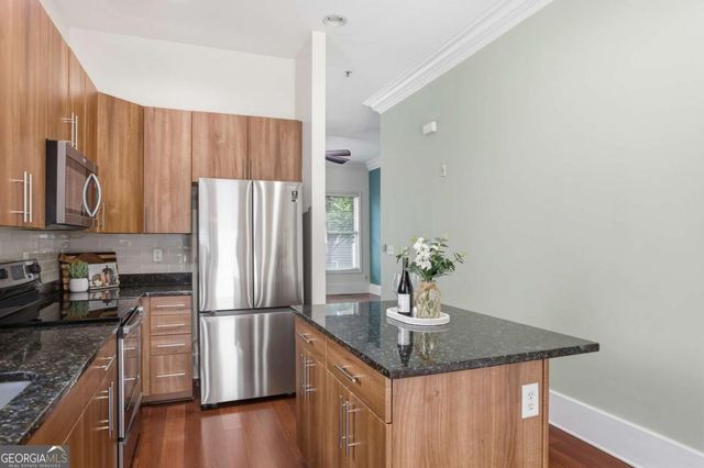 745 Fountainhead Lane NE 111, Atlanta, GA 30324
