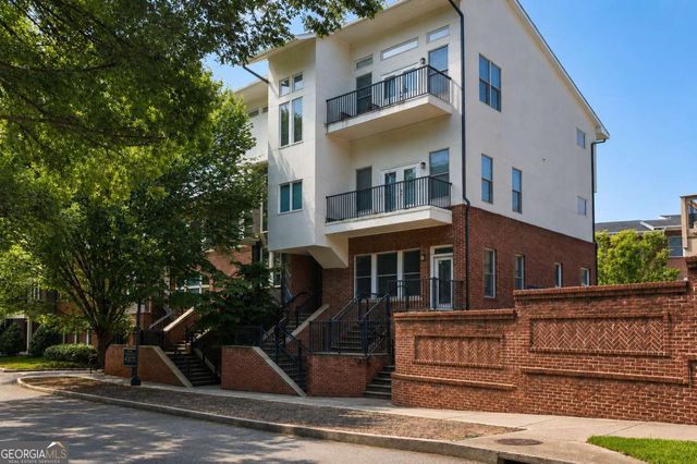 745 Fountainhead Lane NE 111, Atlanta, GA 30324