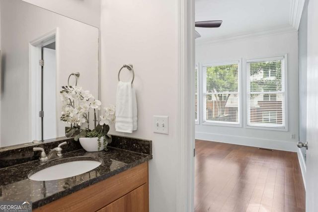 745 Fountainhead Lane NE 111, Atlanta, GA 30324