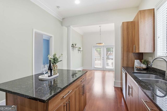 745 Fountainhead Lane NE 111, Atlanta, GA 30324