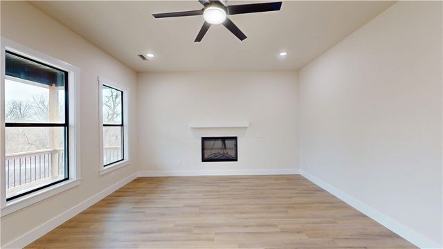 5 Butterwick Lane, Bella Vista, AR 72715