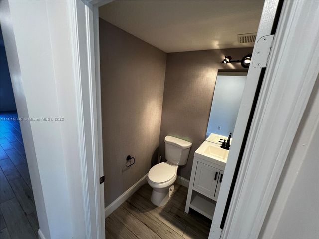 4954 Windward Way 1406, Dania Beach, FL 33312