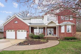 5235 141st Street, Crestwood, IL 60418
