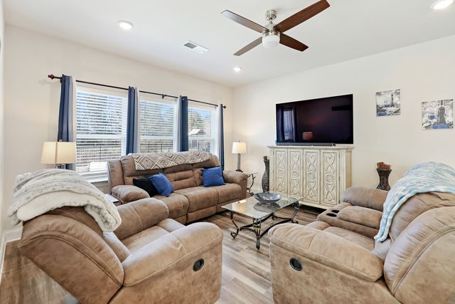 3722 Grimes Martinez Ct, Murfreesboro, TN 37128