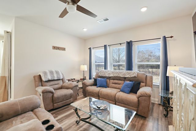 3722 Grimes Martinez Ct, Murfreesboro, TN 37128