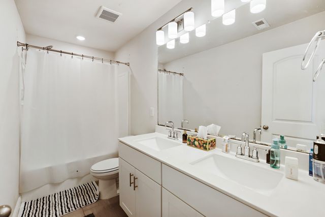 3722 Grimes Martinez Ct, Murfreesboro, TN 37128