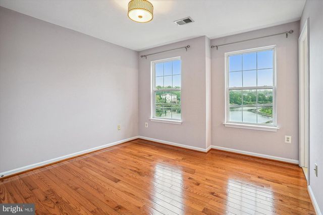 9305 SUMNER LAKE BLVD, Manassas, VA 20110