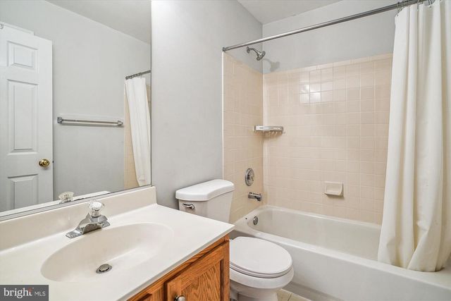 9305 SUMNER LAKE BLVD, Manassas, VA 20110