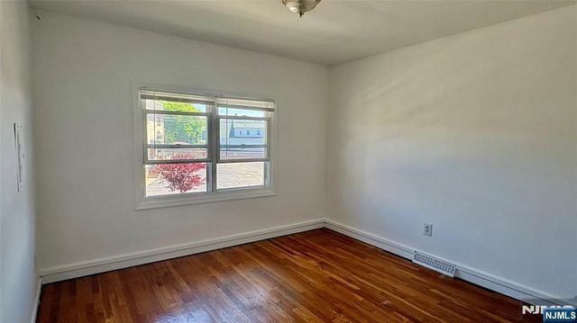 299 Main Street 2, Lodi, NJ 07644