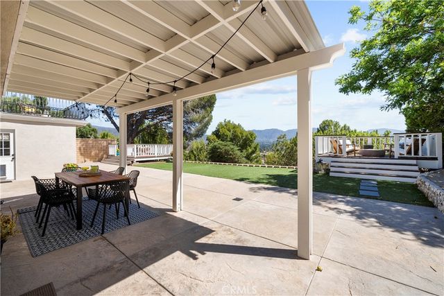 16624 Nearview, Canyon Country, CA 91387
