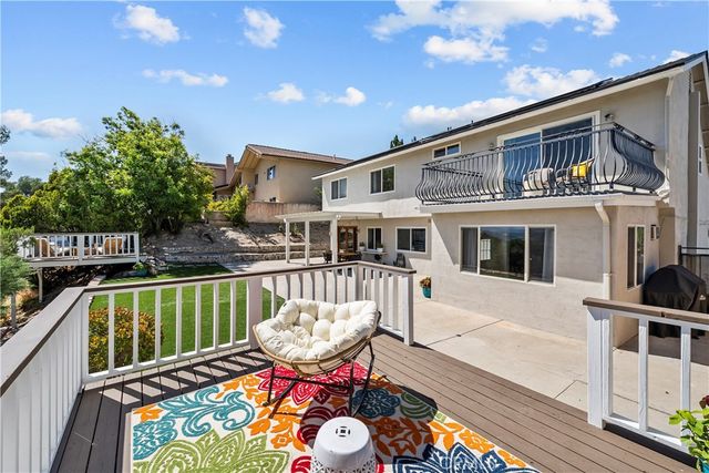 16624 Nearview, Canyon Country, CA 91387